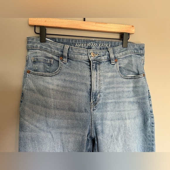 American Eagle Size 10 Stretch Jeans - Picture 3 of 6